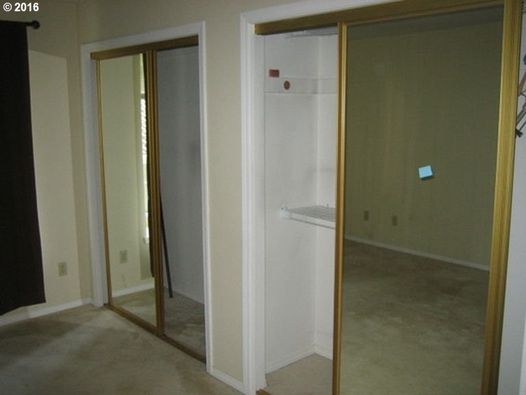 1840 Rees Hill Road Southeast, Unit 17 Salem, OR 97306 - Photo 8 of 13 Gallery Image 8