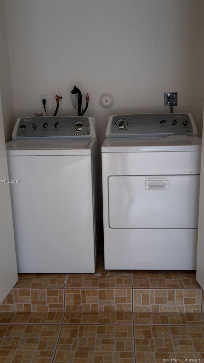 13641 Southwest 19th Street Miramar, FL 33027 - Photo 10 of 11