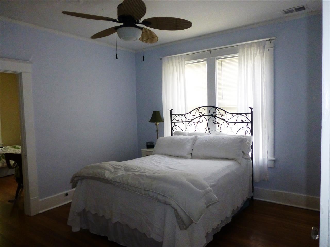 1584 Forrest Drive Memphis, TN 38112 - Photo 10 of 16