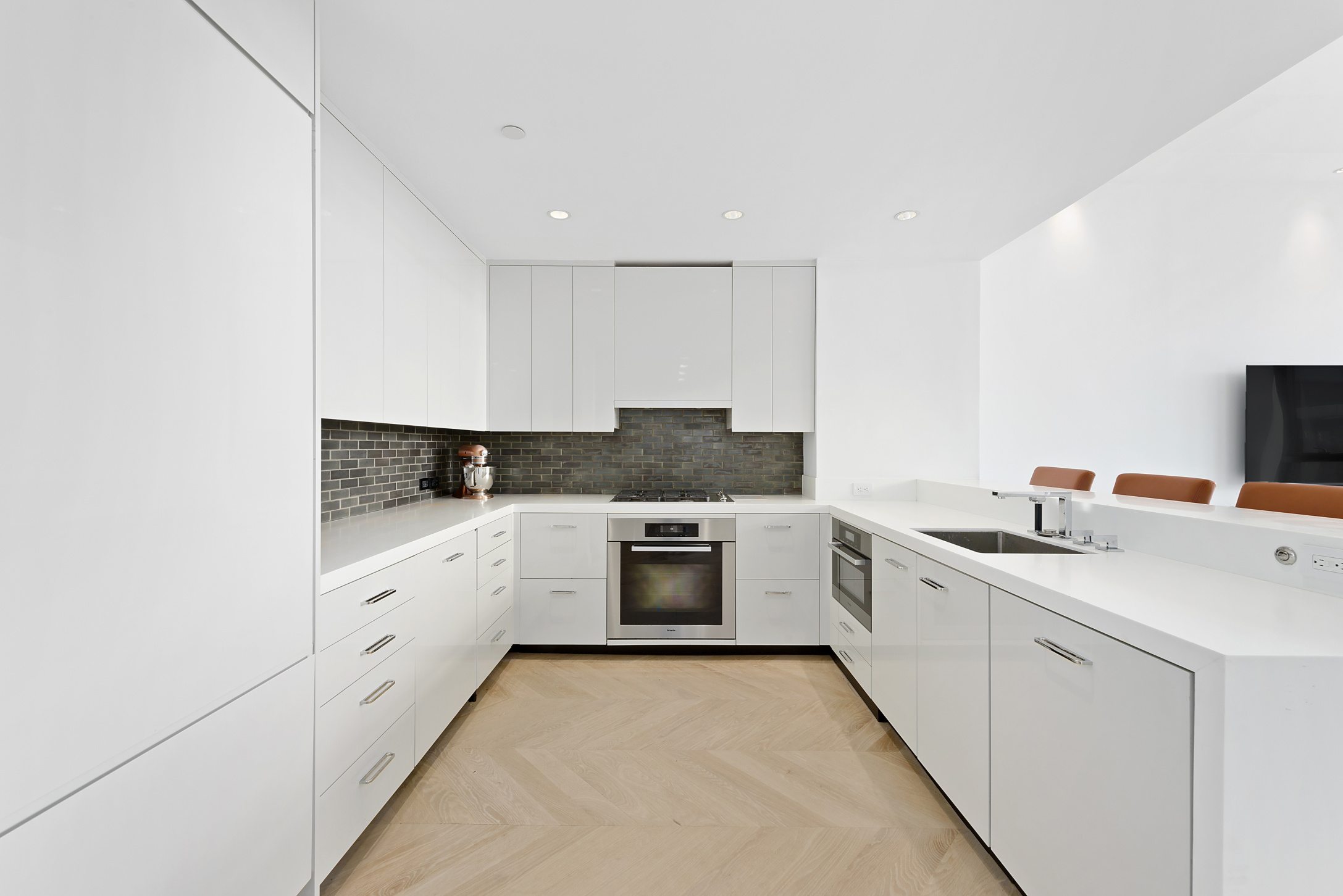 255 Hudson Street, Unit PHB Manhattan, NY 10013 - Photo 3 of 9