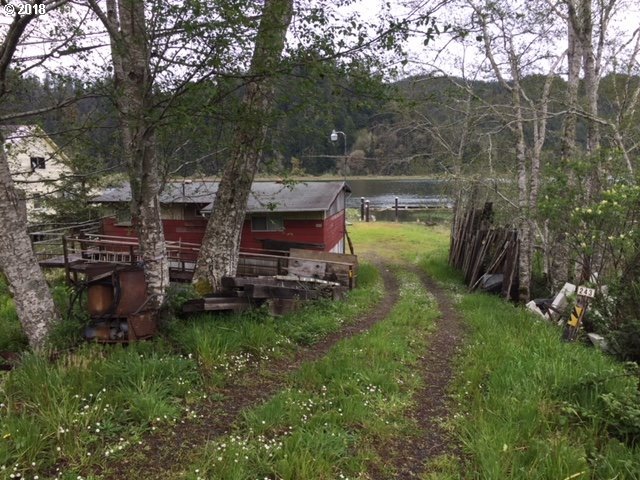 243 East Gardiner Road Reedsport, OR 97467 - Photo 14 of 15 Gallery Image 14