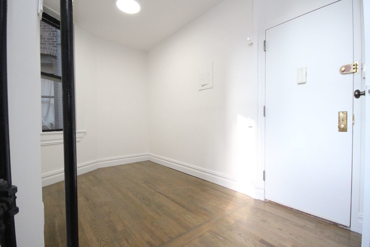 336 East 5th Street, Unit 3RW Manhattan, NY 10003 - Photo 4 of 6