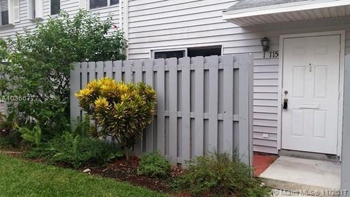 115 Southwest 3rd Street, Unit 115 Pompano Beach, FL 33060 - Photo 2 of 17