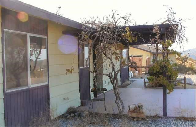 7225 Sunnyhill Road Joshua Tree, CA 92252 - Photo 1 of 1 Gallery Image 1