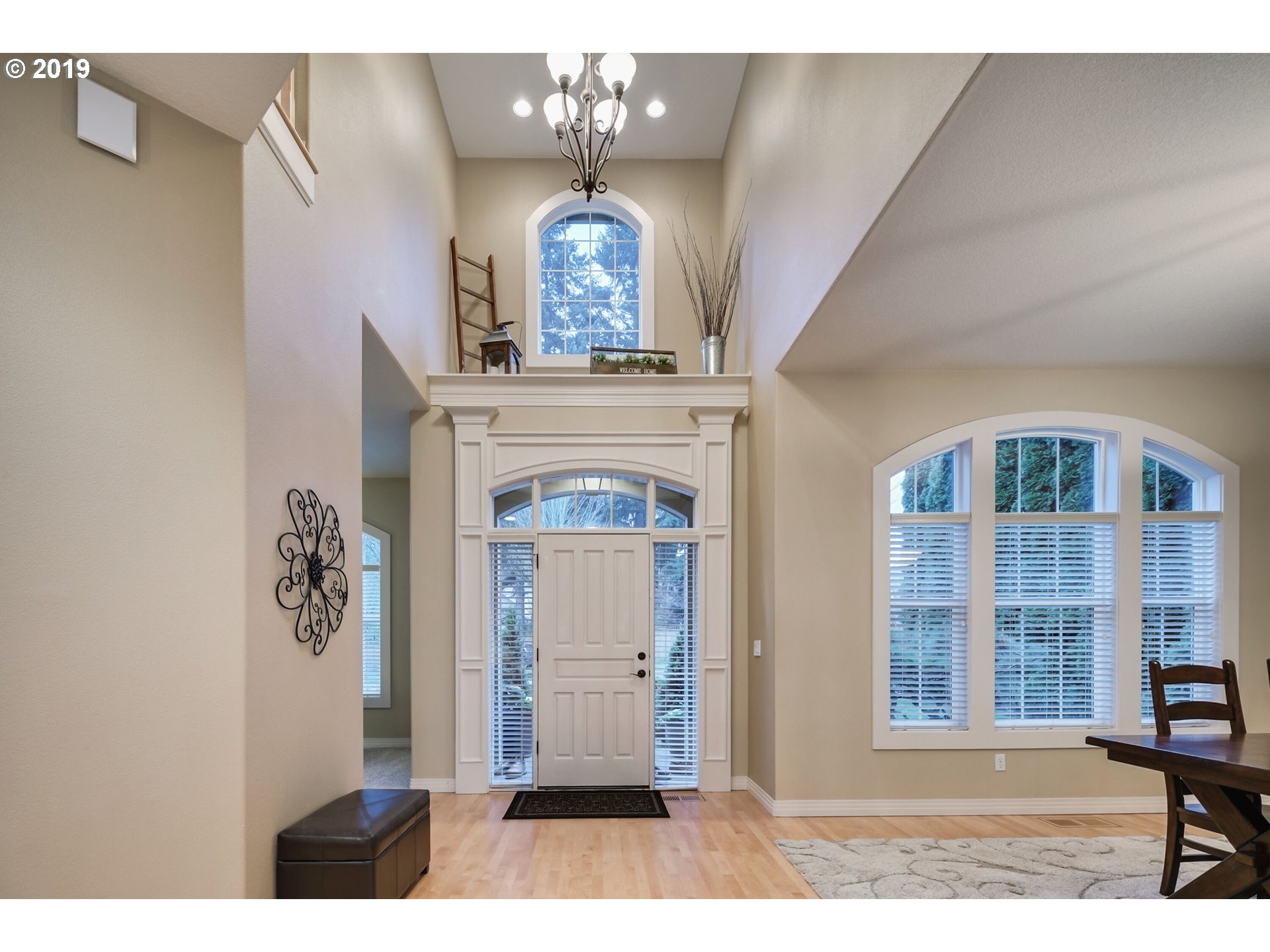 9865 Southwest Iowa Drive Tualatin, OR 97062 - Photo 5 of 32