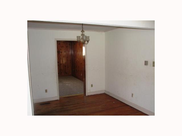 1604 Gilson Road Memphis, TN 38117 - Photo 3 of 10