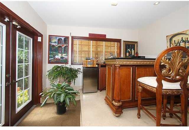 5787 North Bay Road Miami Beach, FL 33140 - Photo 8 of 24