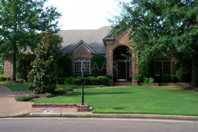 10330 Hatcher Patch Cove Collierville, TN 38017 - Photo 2 of 9 Gallery Image 2