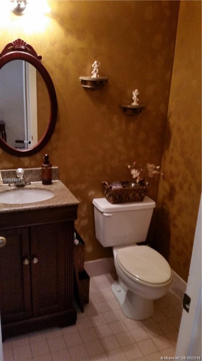16012 Southwest 79th Terrace Miami, FL 33193 - Photo 9 of 9