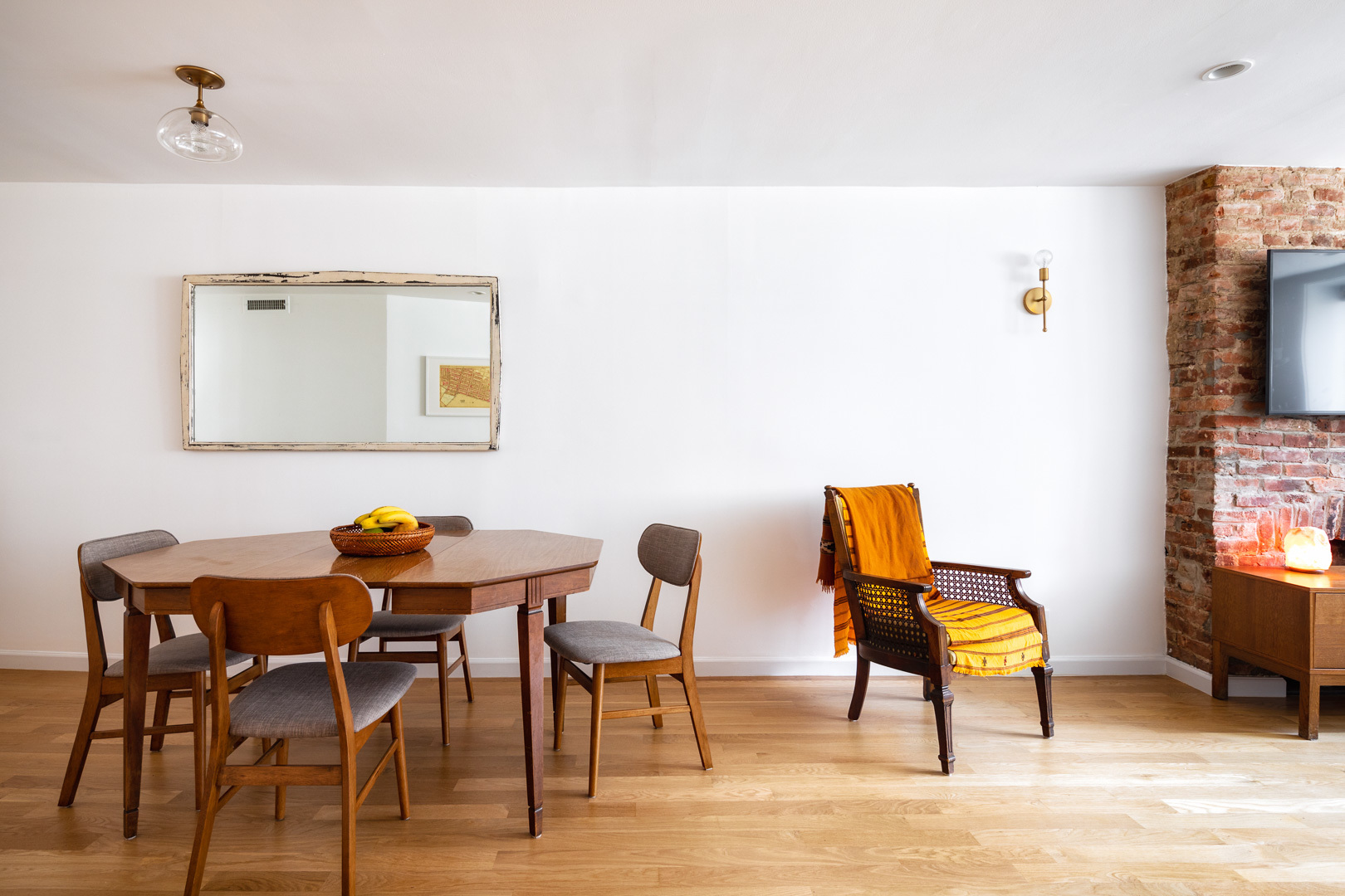 661 Humboldt Street Brooklyn, NY 11222 - Photo 2 of 17