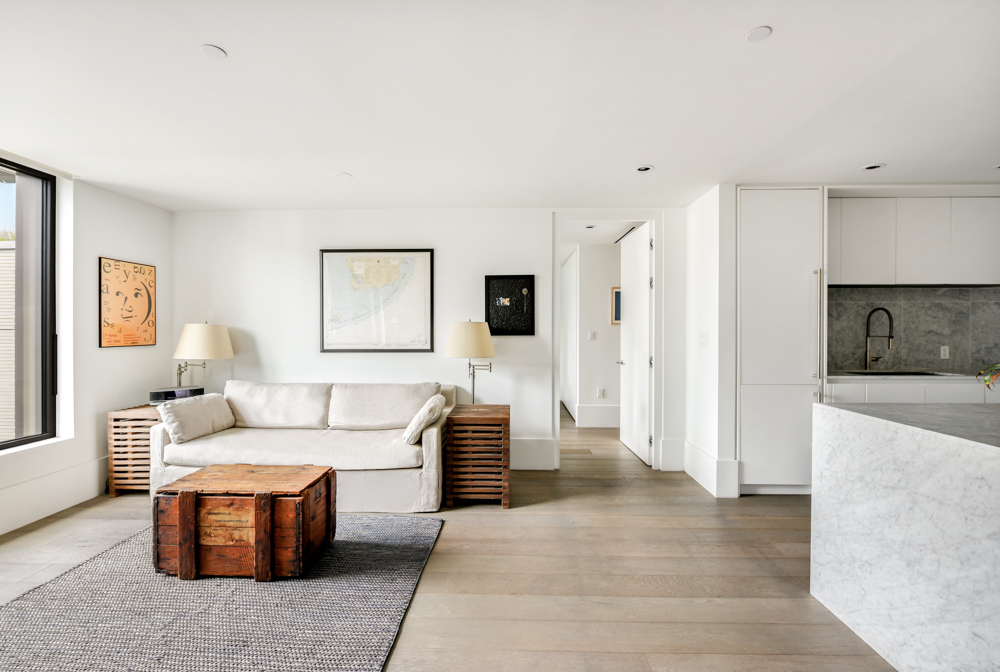 429 Kent Avenue, Unit 804 Brooklyn, NY 11249 - Photo 2 of 12