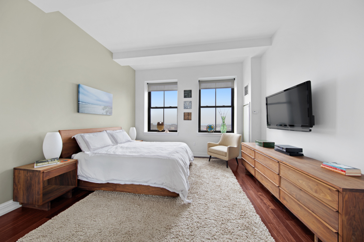 1 Hanson Place, Unit 19J Brooklyn, NY 11243 - Photo 5 of 26