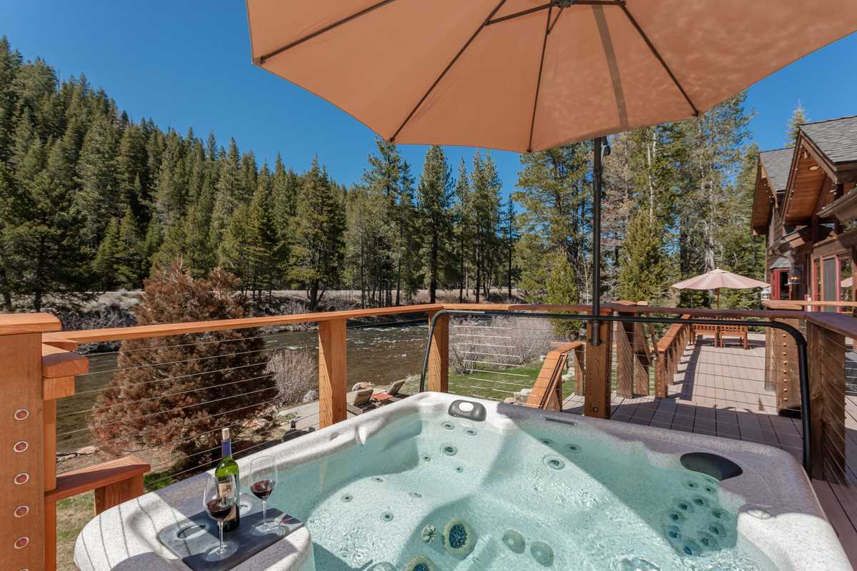 8440 River Road Truckee, CA 96161 - Photo 13 of 14