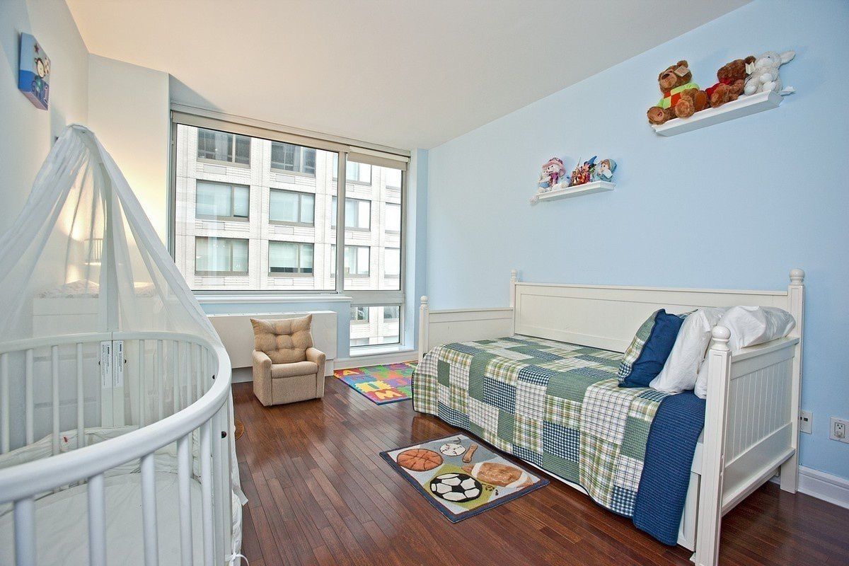 120 Riverside Boulevard, Unit 8T Manhattan, NY 10069 - Photo 6 of 8