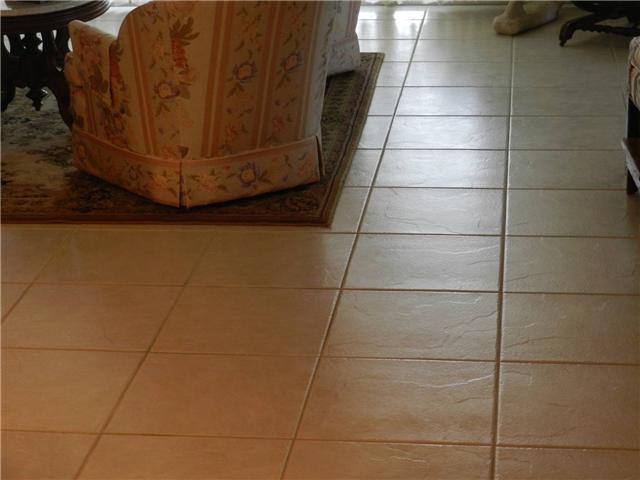 3165 Northeast 48th Court, Unit 107 Lighthouse Point, FL 33064 - Photo 6 of 10