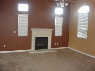 2821 Crescent Ridge Street Bakersfield, CA 93313 - Photo 2 of 20 Gallery Image 2