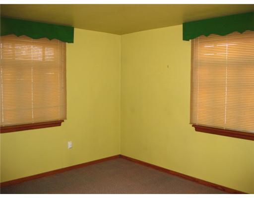 1695 Arona Road Irwin, PA 15642 - Photo 10 of 13 Gallery Image 10