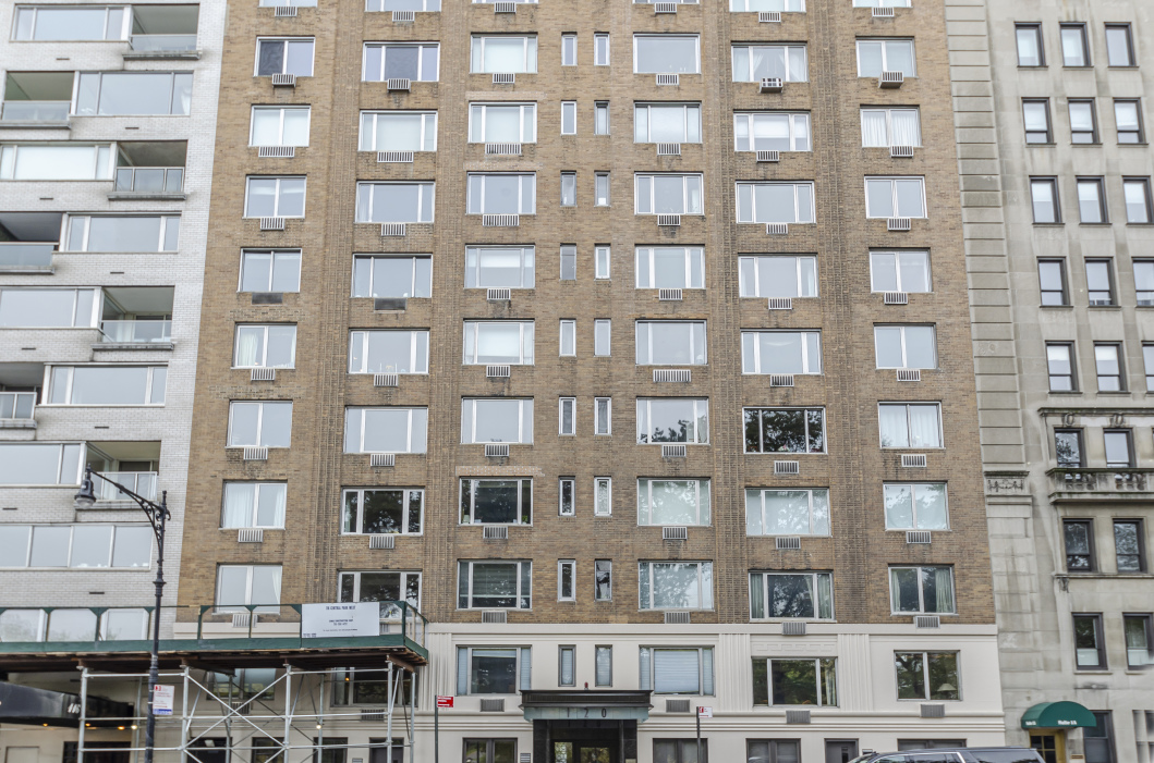 The Berkeley House 120 Central Park South, Manhattan, NY 10019 - Photo 2 of 3