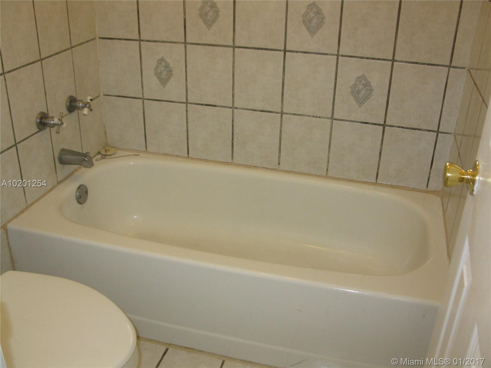 21021 Southwest 124th Ave Road Miami, FL 33177 - Photo 8 of 25