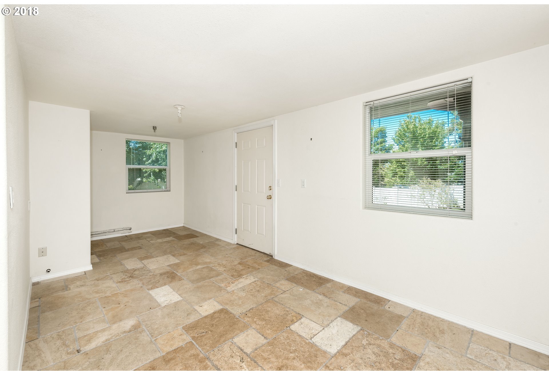 14170 Southwest Barrows Road, Unit 1 Tigard, OR 97223 - Photo 22 of 32 Gallery Image 22