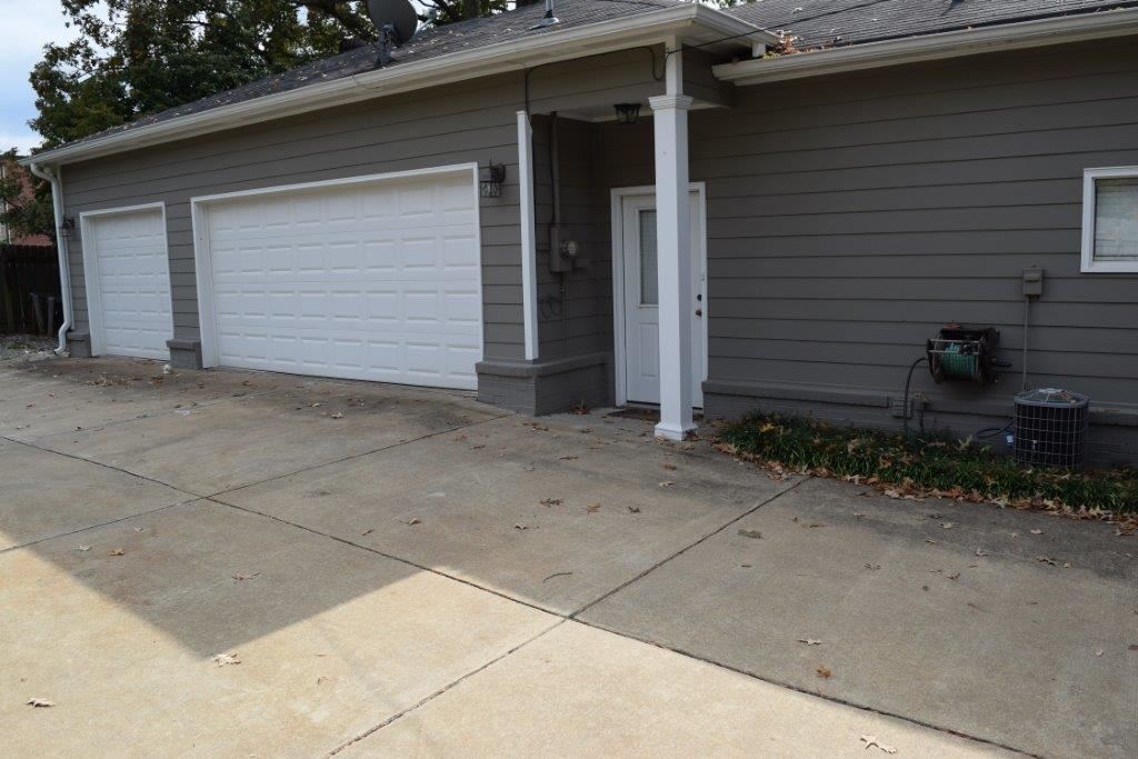 2430 Arthur Road Germantown, TN 38138 - Photo 3 of 25 Gallery Image 3
