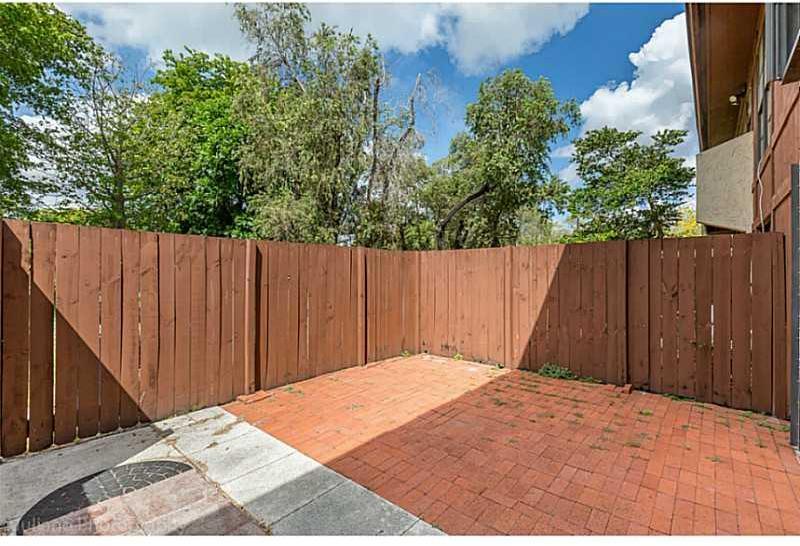 11561 Southwest 64th Street, Unit B Miami, FL 33173 - Photo 16 of 21
