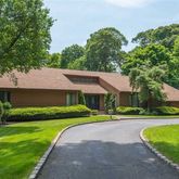 $1,530,000 | 16 Middle Hollow Road, Lloyd Harbor, NY 11743