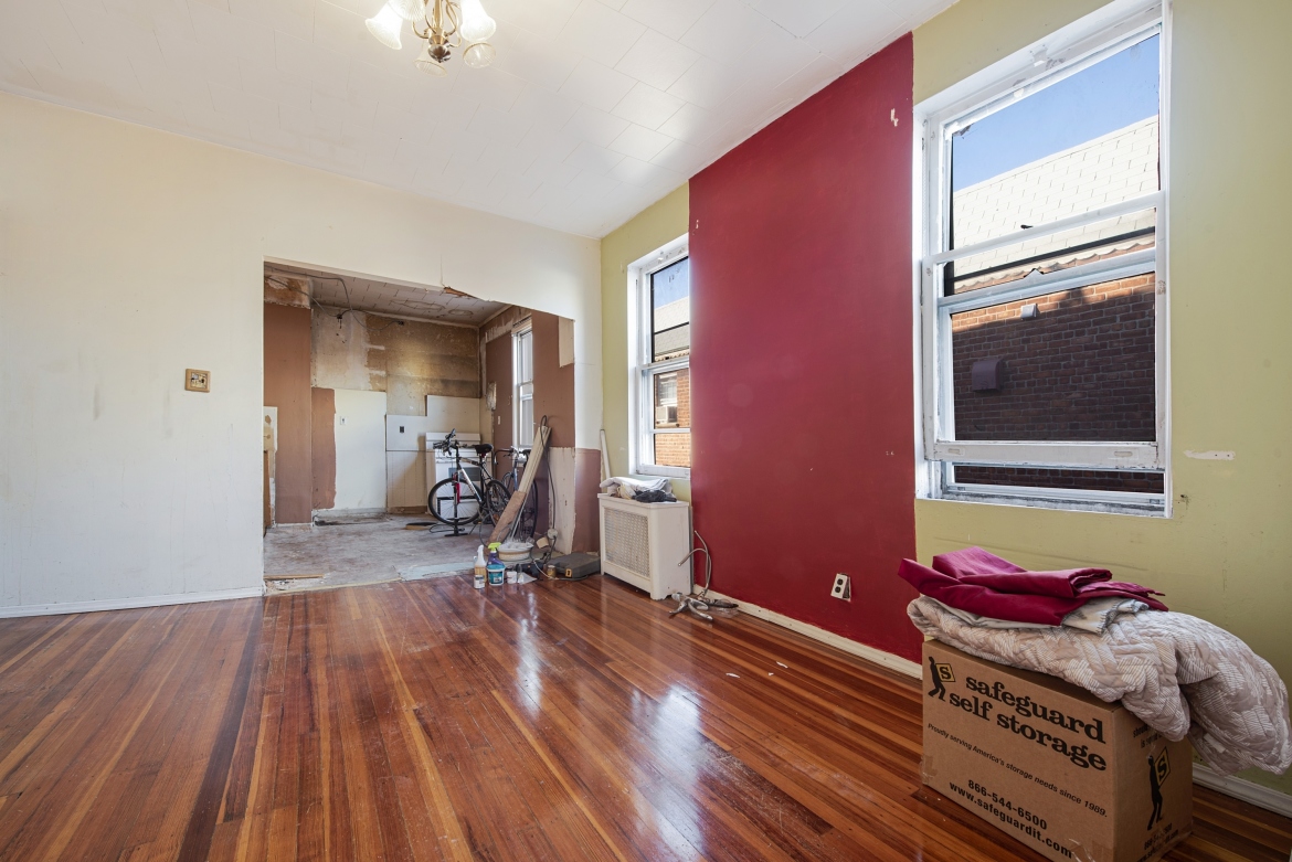21-17 Amory Court Queens, NY 11385 - Photo 7 of 14