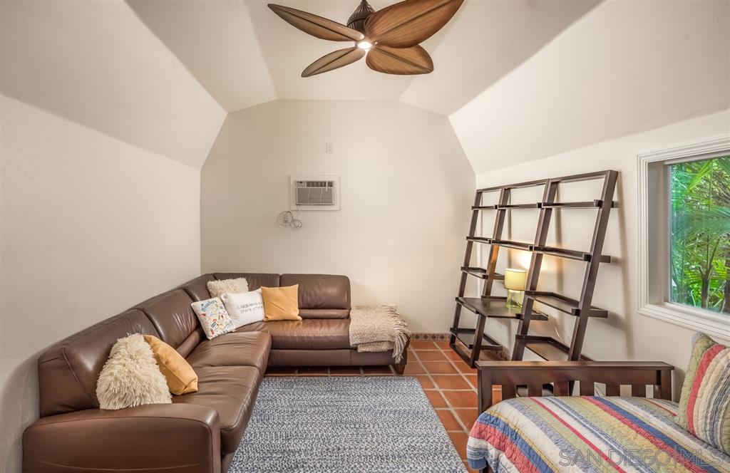 2154 Ranch View Terrace Encinitas, CA 92024 - Photo 24 of 25