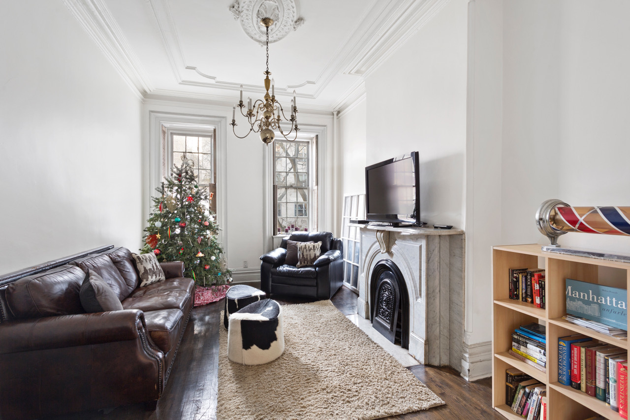 353 West 22nd Street Manhattan, NY 10011 - Photo 8 of 11