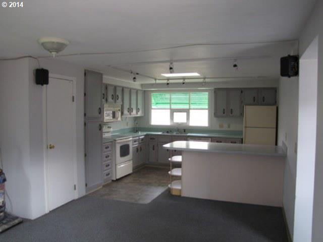 104 Melcher Lane Rufus, OR 97050 - Photo 5 of 14 Gallery Image 5
