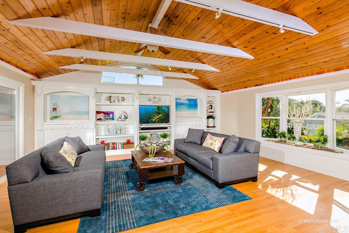 216 Ocean Street Solana Beach, CA 92075 - Photo 4 of 20