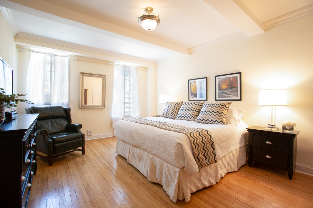 340 West 57th Street, Unit 11I Manhattan, NY 10019 - Photo 5 of 8