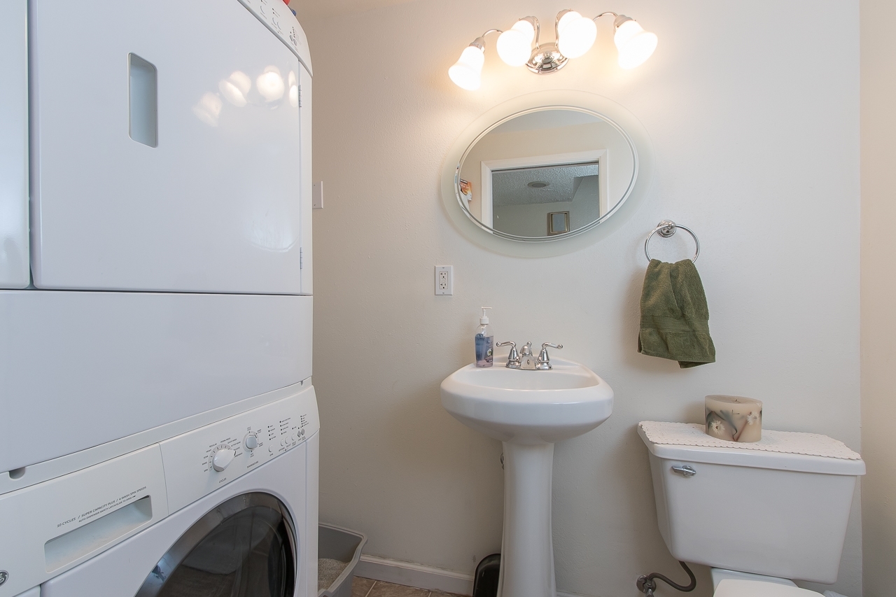10775 Riderwood Terrace, Unit A Santee, CA 92071 - Photo 12 of 22 Gallery Image 12