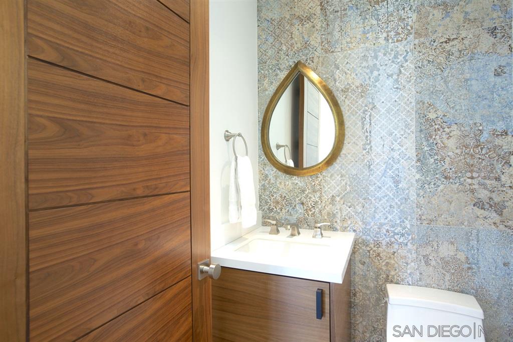 9455 Poole Street La Jolla, CA 92037 - Photo 14 of 25