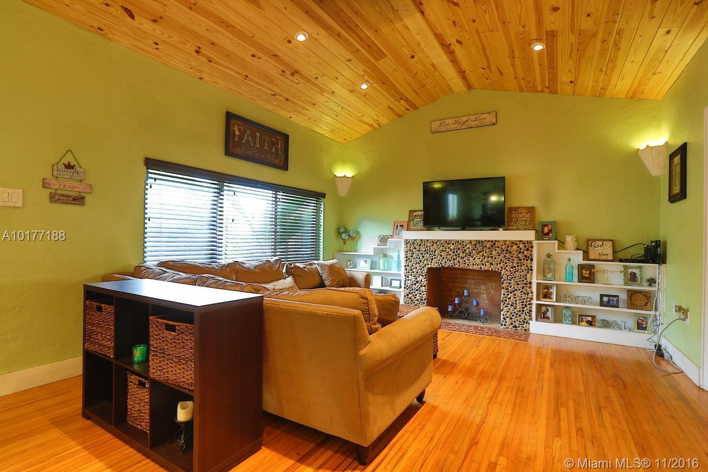 2001 Southwest 13th Avenue Miami, FL 33145 - Photo 2 of 20