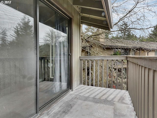 7542 Southwest Barnes Road, Unit A Portland, OR 97225 - Photo 25 of 32 Gallery Image 25