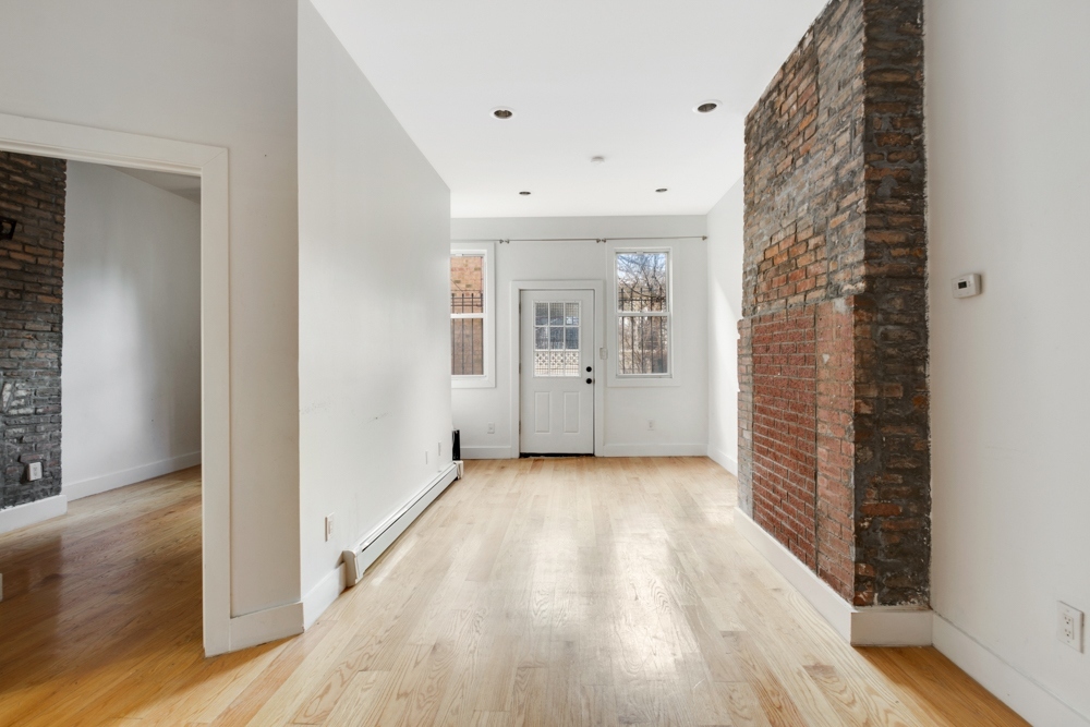564 Central Avenue Brooklyn, NY 11207 - Photo 2 of 6