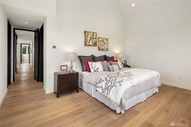 $2,785,000 | 2511 4th Avenue North, Seattle, WA 98109