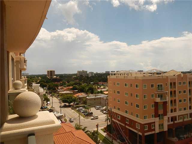 3232 Coral Way, Unit 907 Miami, FL 33145 - Photo 12 of 18