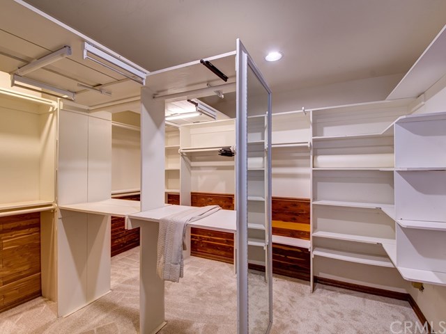 7 Sunpeak Irvine, CA 92603 - Photo 20 of 32