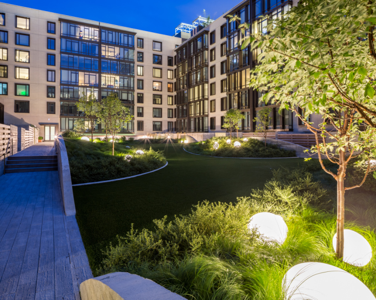 429 Kent Avenue, Unit TH5 Brooklyn, NY 11249 - Photo 3 of 9