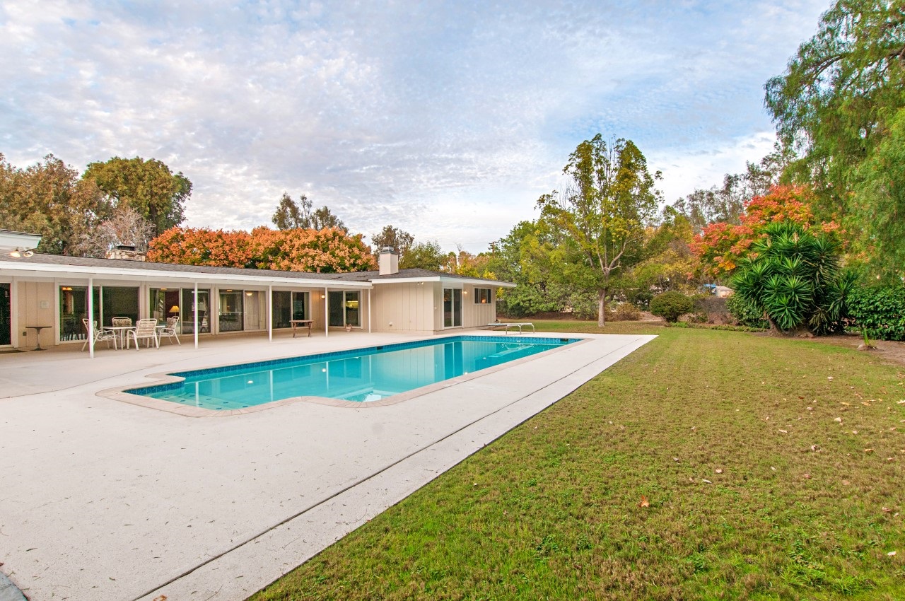 12223 Oak Knoll Road Poway, CA 92064 - Photo 22 of 25