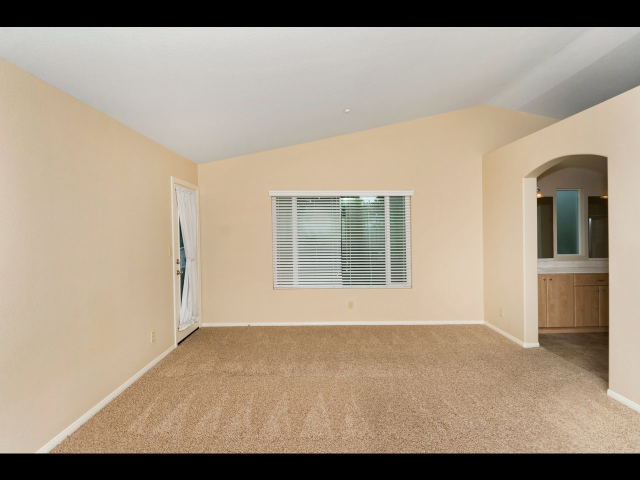 8557 Prospect Court Santee, CA 92071 - Photo 14 of 25