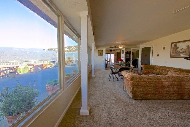 38720 Highway 41 Oakhurst, CA 93644 - Photo 12 of 35