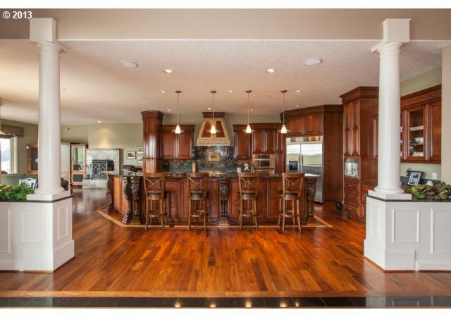 20950 Northwest Phillips Road Hillsboro, OR 97124 - Photo 3 of 16 Gallery Image 3
