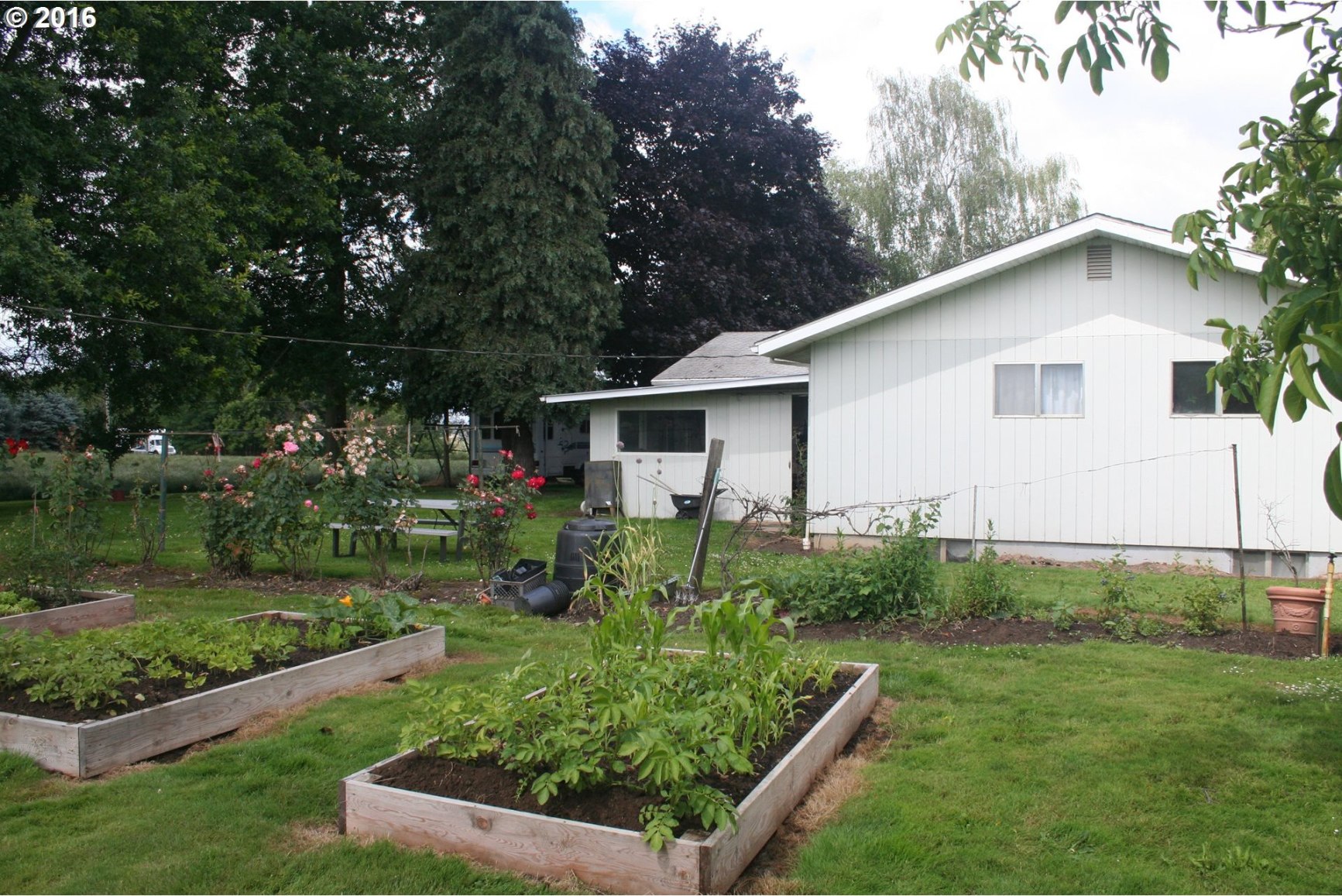 10122 Howell Prairie Road Northeast Salem, OR 97305 - Photo 13 of 32