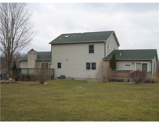 2991 Acre Road New Castle, PA 16101 - Photo 16 of 18