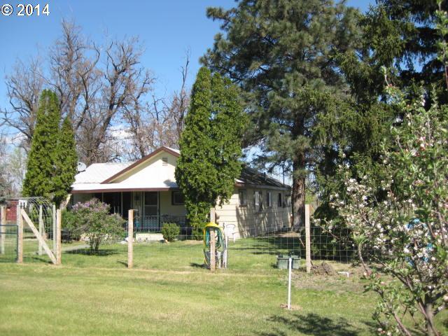 32394 East Punkin Center Road Hermiston, OR 97838 - Photo 1 of 13 Gallery Image 1