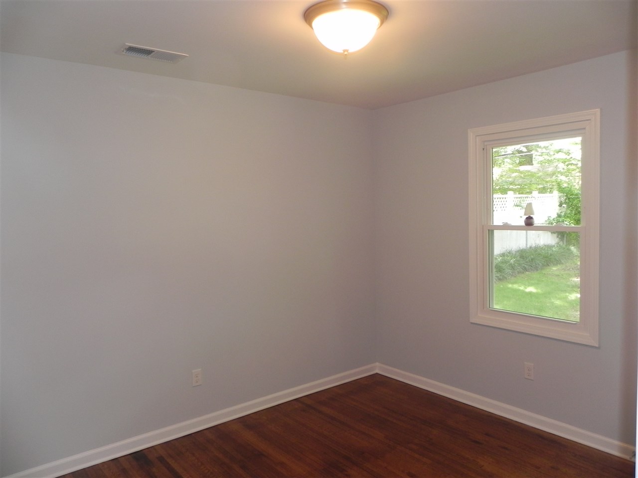 4510 Garnett Road Memphis, TN 38117 - Photo 11 of 14 Gallery Image 11